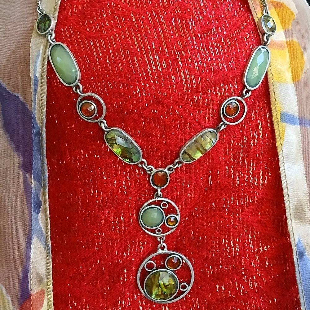 XC Silver Tone Lariat Necklace With Cabochones